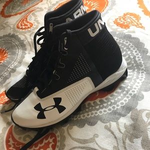 Under Armour cleats-very gently used